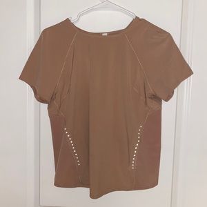 Lululemon lightweight stretch running short sleeve shirt